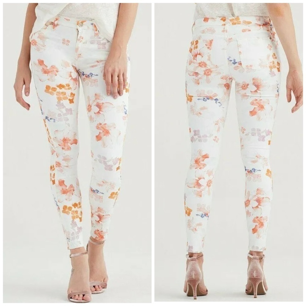 7 For All Mankind Loft Garden Mid Rise Skinny Jeans in White with Floral Print